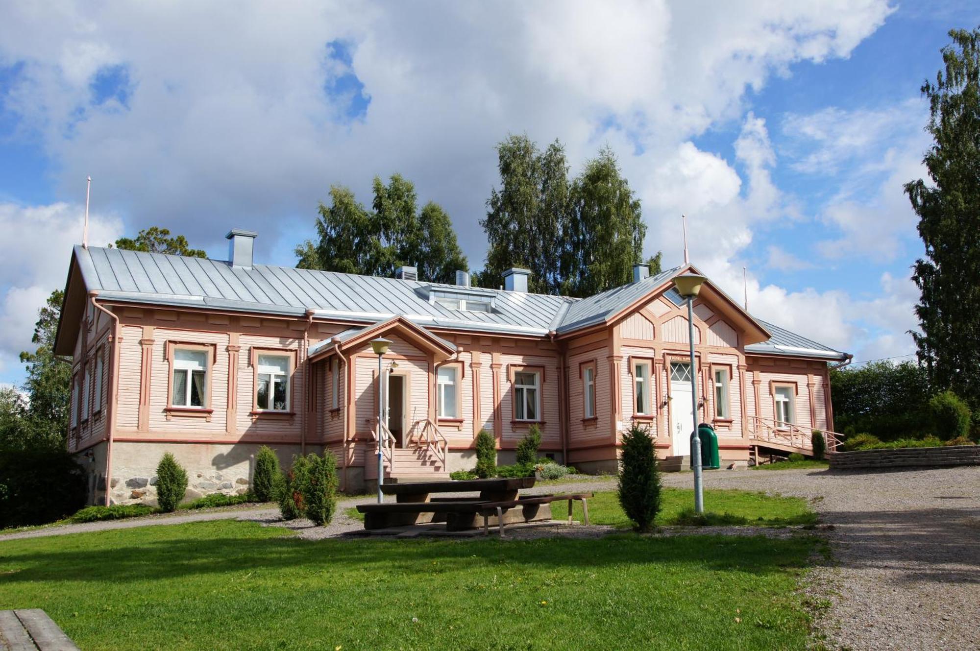 Savonlinnan Kansanopisto - Wanha Pappila Esterno foto